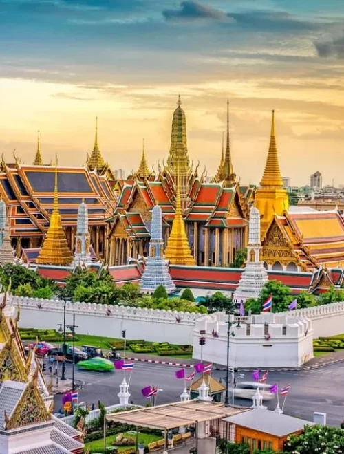 Grand Palace, Wat Pho, and Wat Arun Guided Tour